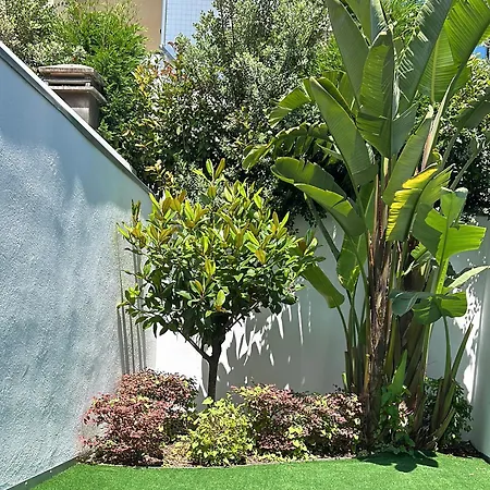 Apartman Casa Falcoeiras - Al Com Patio E Jardim Privados *