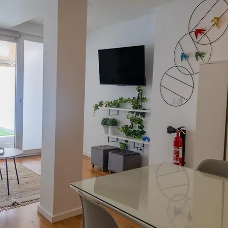 Apartment Casa Falcoeiras - Al Com Patio E Jardim Privados