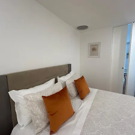 Apartament Casa Falcoeiras - Al Com Patio E Jardim Privados Aveiro