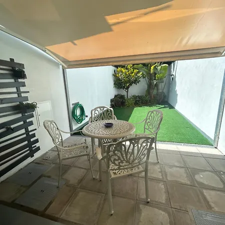 Casa Falcoeiras - Al Com Pátio E Jardim Privados Aveiro