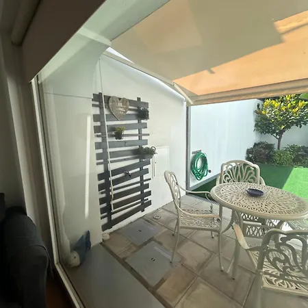 Casa Falcoeiras - Al Com Pátio E Jardim Privados Aveiro