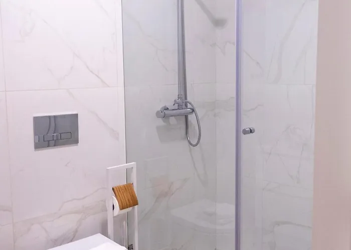 Casa Falcoeiras - Al Com Patio E Jardim Privados Διαμέρισμα Αβέιρο