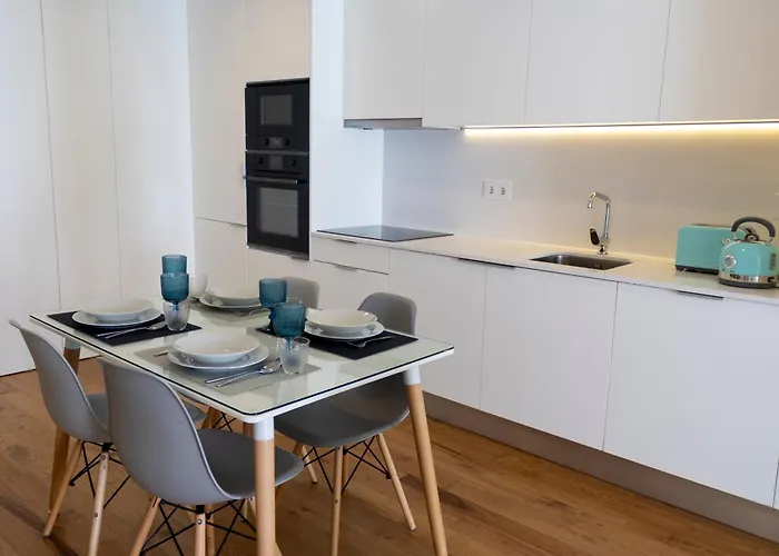 Διαμέρισμα Casa Falcoeiras - Al Com Patio E Jardim Privados